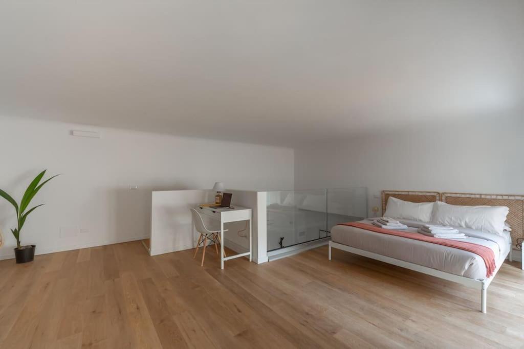 Milano Loft-Hosted By Sweetstay Exterior photo